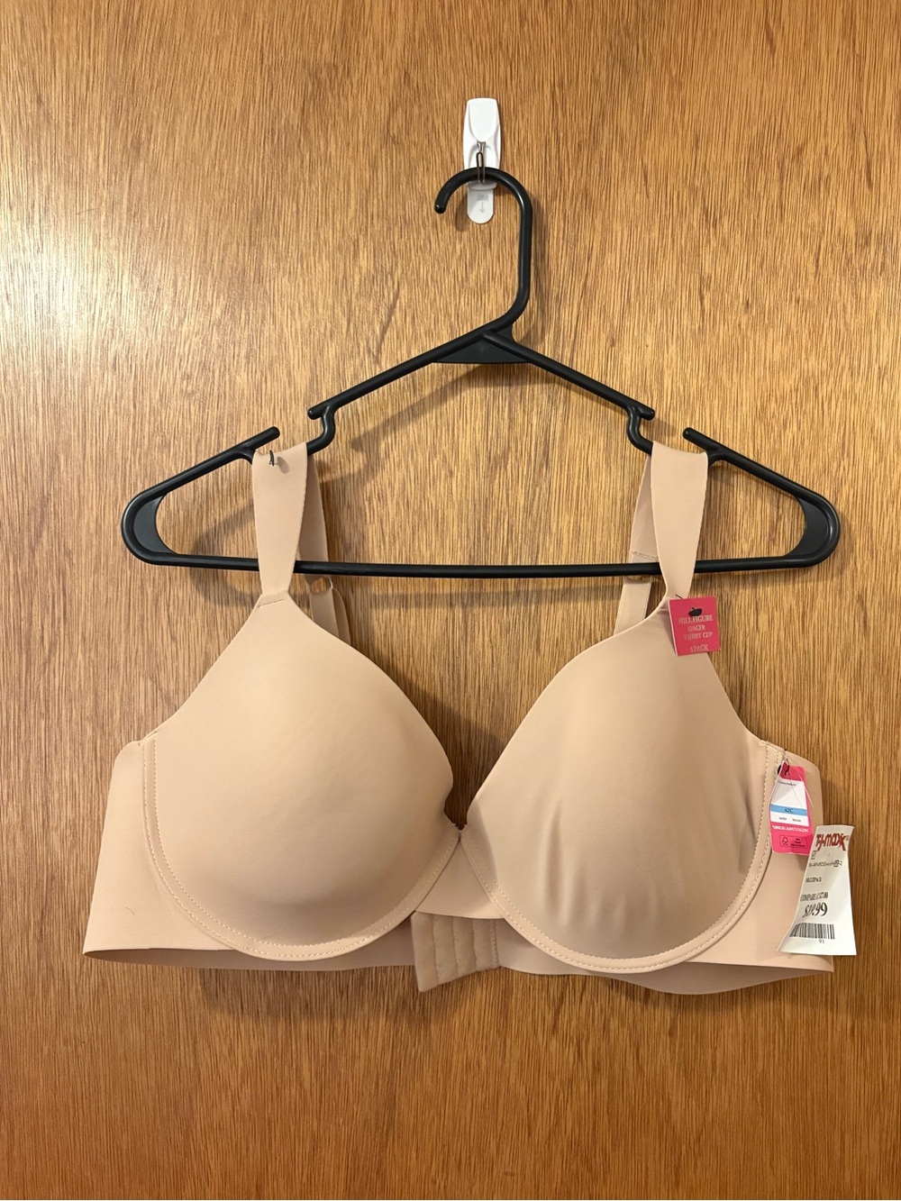 Two Bras! Vince Camuto Full Figure T-Shirt Bras- 1 beige & 1 light pink NWT!